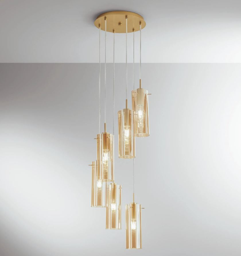Sosp.6 luci forme cilindriche in metallo nero con vetro fumè o metallo oro con vetro ambra 6XE27 non incl. MAGIC Sosp.6 luci forme cilindriche in metallo nero con vetro fumè o metallo oro con vetro ambra 6XE27 non incl. MAGIC